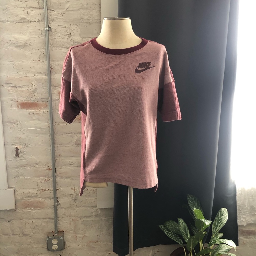 Nike Sportswear Shirt